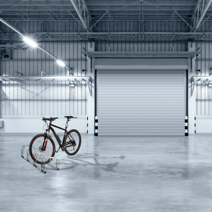 Relaxdays Silberner Fahrradständer für 4 Fahrräder