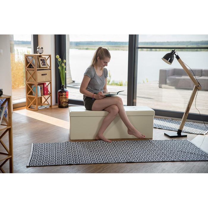 Relaxdays Faltbare Sitzbank XL Kunstleder, 38x114x38 cm, Sitztruhe mit Stauraum, Creme