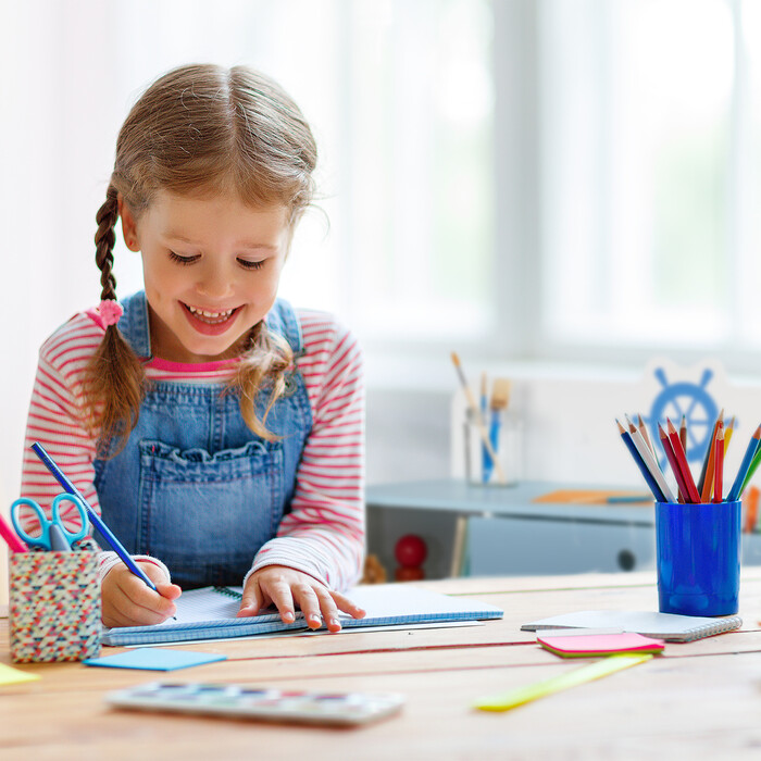 Relaxdays Kinder Schreibtisch und Stuhl Seefahrt