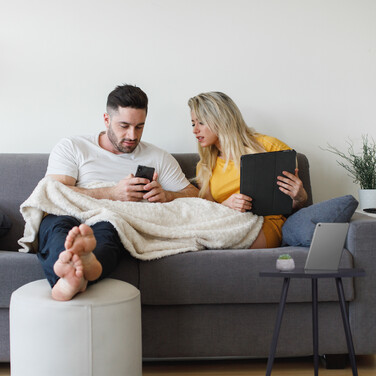 Relaxdays Beistelltisch mit Tablet Halter