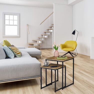 Relaxdays, stapelbar, Satztisch 2 Größen, quadratisch, Metall, Holzoptik/schwarz, Eisen, Beistelltisch 2er-Set im Industrie-Design