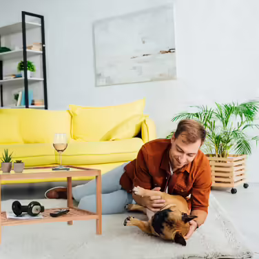 Relaxdays Beistelltisch Walnussholz mit Glasablage