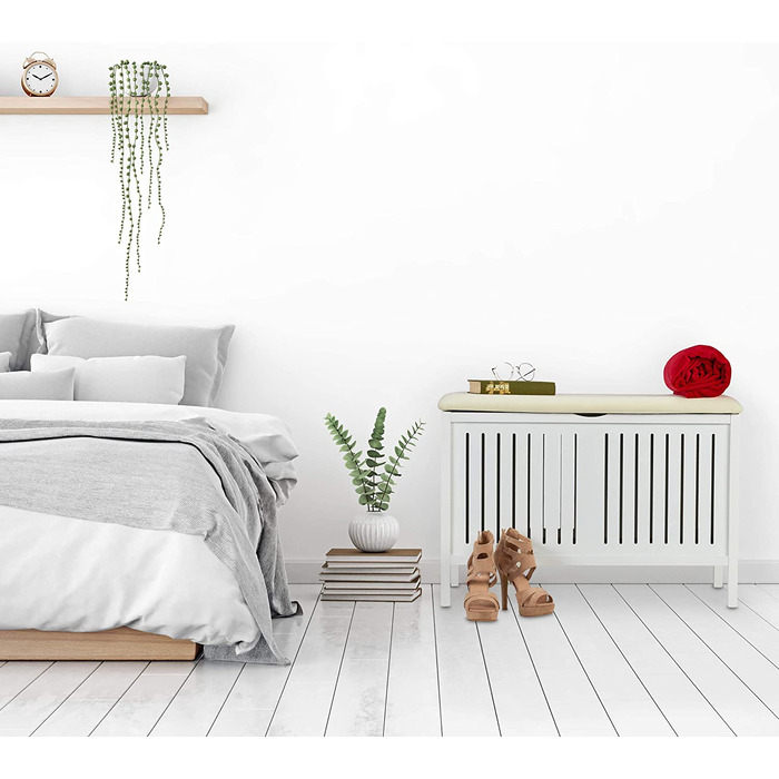 Relaxdays Sitzbank mit Stauraum, gepolstert, 80 l, Landhausstil, Holz, 56x78x39 cm, weiß