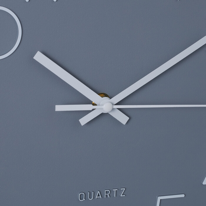Relaxdays Moderne Wanduhr